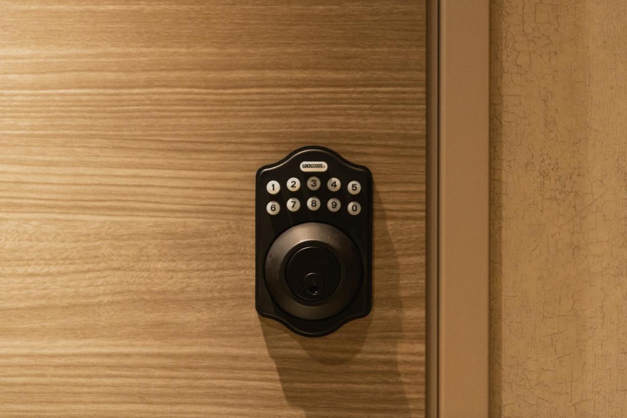 Aparthotel Grand Base Hakatamon Fukuoka  Exterior foto